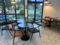 Macpherson Road (D13), Retail #599291041